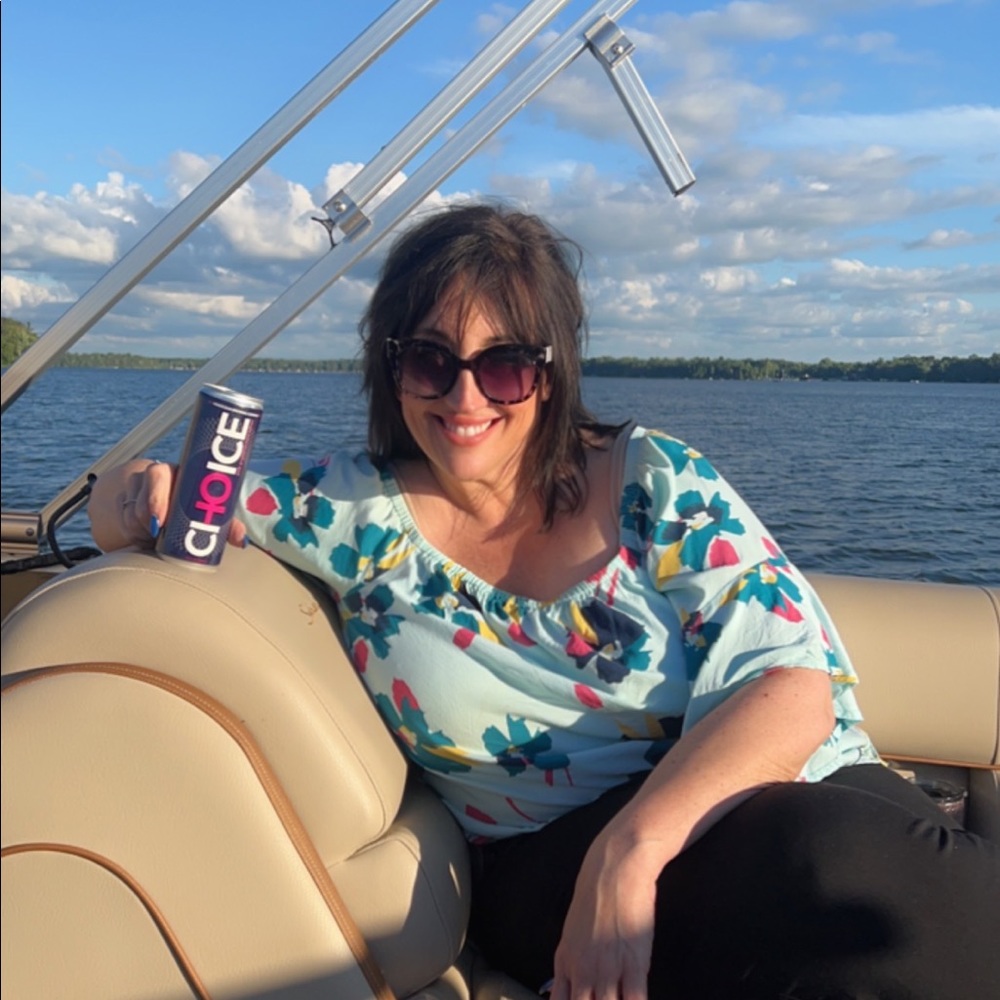 Meet your Posher, Vanessa